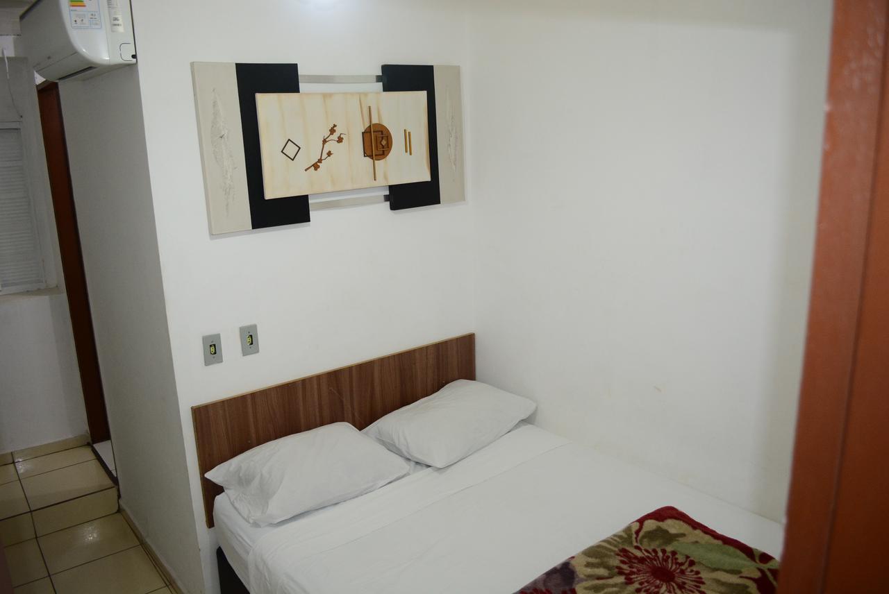 Lize Hotel กังปินาส ภายนอก รูปภาพ